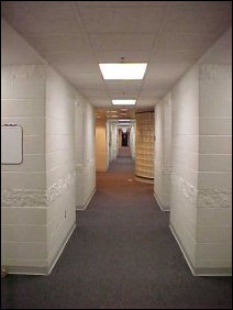 As you can see, the halls in Potomac are rather long... much longer than in McGraw-Long, and rooms are paired off (or single) in little nooks in the side of the hallway.  Very nice organization...